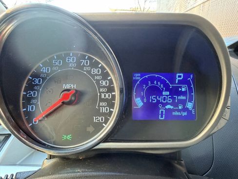 Used 2014 Chevrolet Spark LT FWD image 12