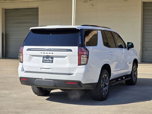 Used 2021 Chevrolet Tahoe Z71 w/ Luxury Package image 9