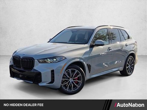 New 2026 BMW X5 xDrive40i w/ M Sport Package AWD/4WD image 1