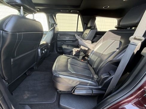 Used 2021 Ford Expedition Limited image 24