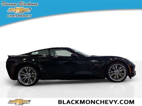 Used 2018 Chevrolet Corvette Grand Sport RWD image 2
