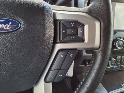 Used 2021 Ford F250 Lariat AWD/4WD image 23