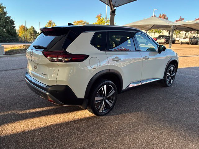 Used 2023 Nissan Rogue SL AWD/4WD image 4