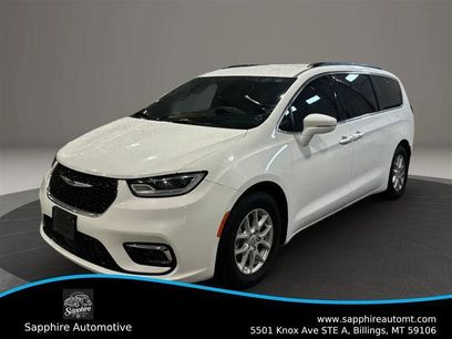Used 2022 Chrysler Pacifica Touring-L