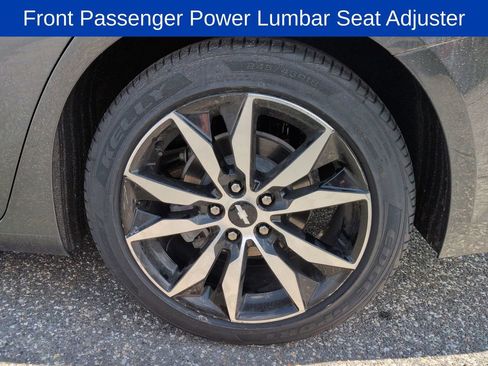 Certified 2018 Chevrolet Malibu LT w/ Leather Package image 26