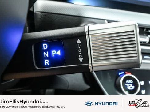 New 2025 Hyundai Sonata Limited FWD image 31