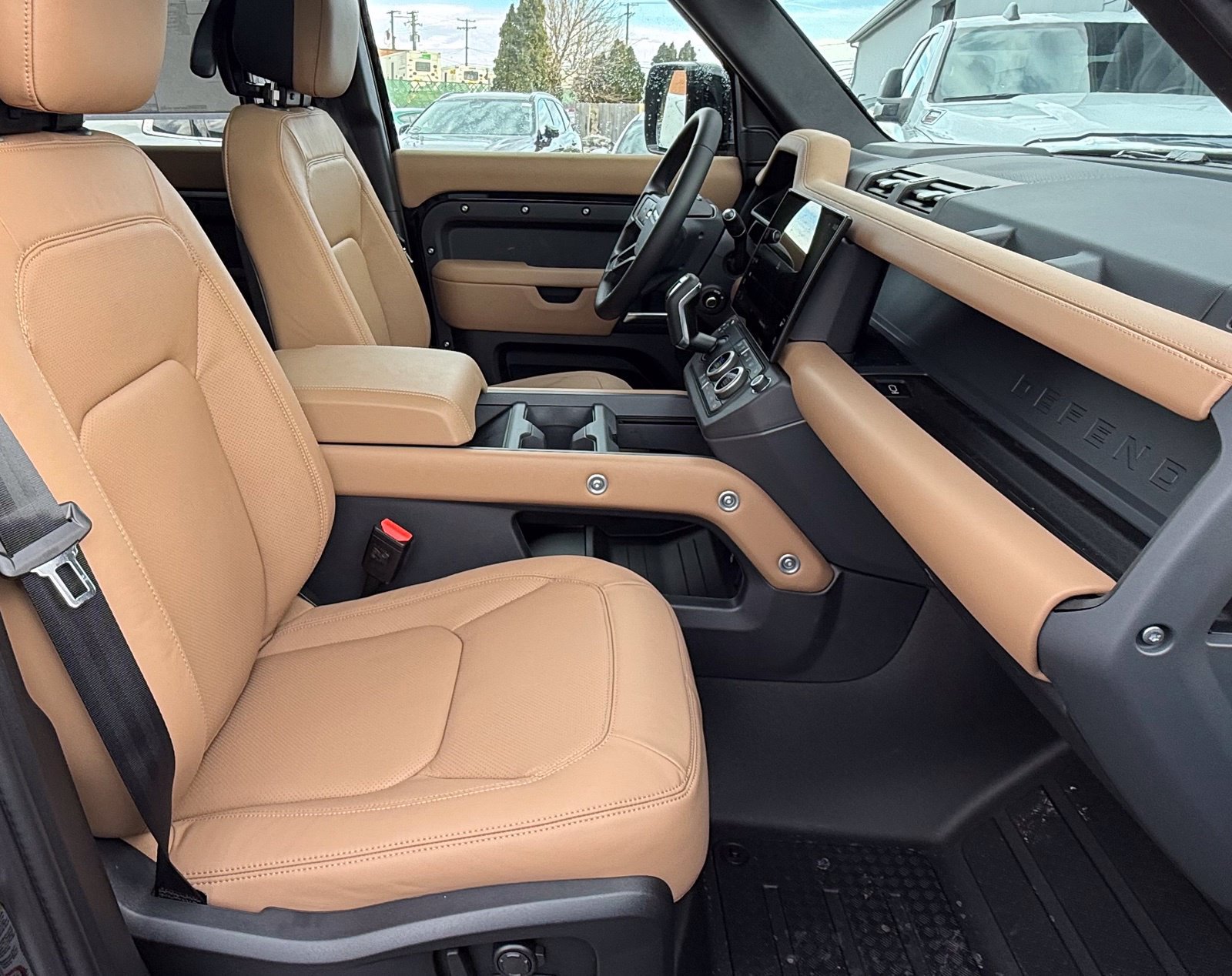 New 2026 Land Rover Defender 110 X-Dynamic SE AWD/4WD image 19