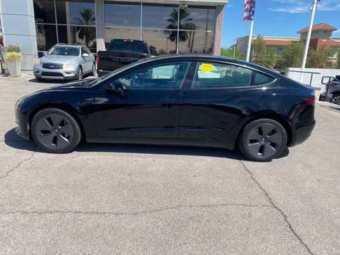 Used 2023 Tesla Model 3 Standard Range RWD image 9