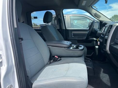 Used 2020 RAM 1500 Classic SLT RWD image 7