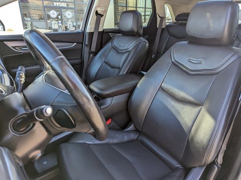 Used 2019 Cadillac XT5 Luxury image 14