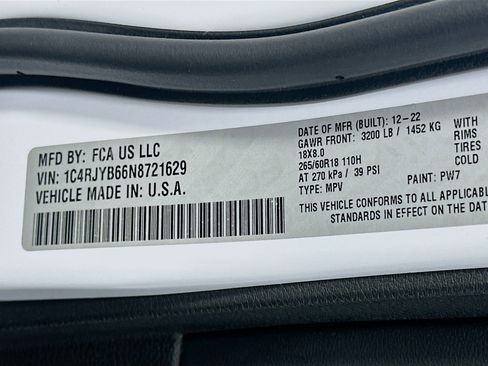 Used 2022 Jeep Grand Cherokee Limited 4xe w/ Luxury Tech Group II image 12