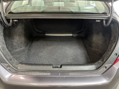 Used 2018 Honda Civic EX image 16