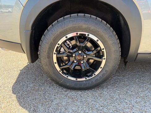 New 2026 Nissan Pathfinder Rock Creek image 10