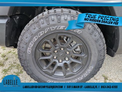 Used 2025 RAM 1500 Rebel w/ Advanced Safety Group II AWD/4WD image 9