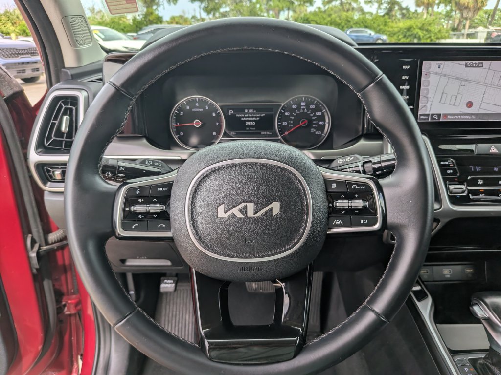 Used 2022 Kia Sorento S w/ Panoramic Sunroof Package FWD image 30