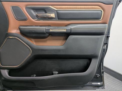 Used 2019 RAM 1500 Limited image 27