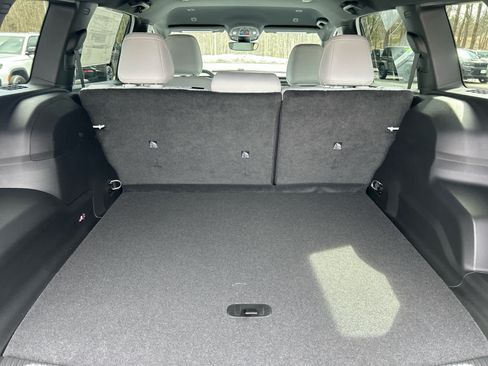 New 2026 Jeep Cherokee Limited AWD/4WD image 34