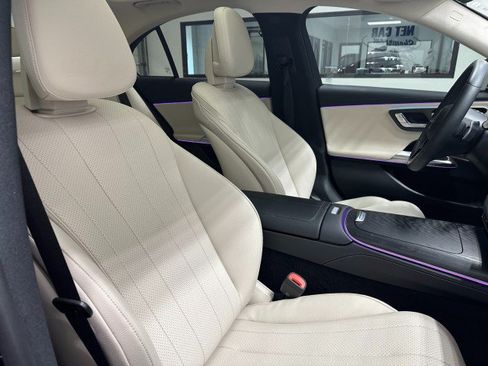 Used 2025 Mercedes-Benz E 350 Sedan image 24