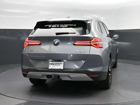 Certified 2025 BMW X3 xDrive30i w/ Premium Package AWD/4WD image 7