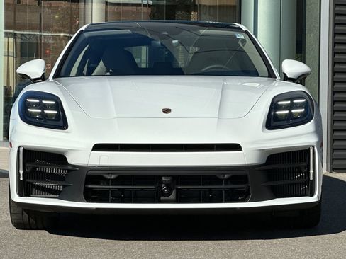 New 2026 Porsche Panamera image 11