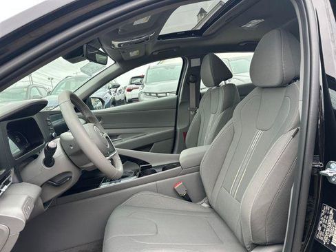 New 2026 Hyundai Elantra SEL Sport Premium FWD image 7