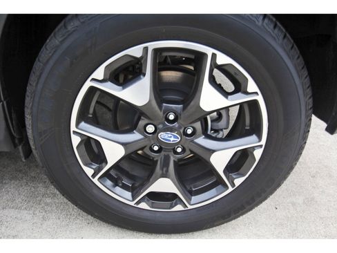 Used 2019 Subaru Crosstrek 2.0i Premium w/ Eyesight System AWD/4WD image 30