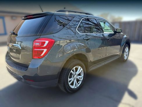 Used 2017 Chevrolet Equinox LT w/ Convenience Package image 7