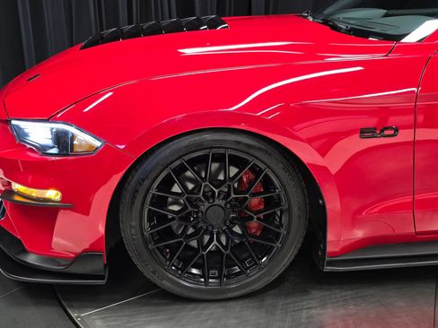 Used 2019 Ford Mustang GT w/ Equipment Group 301A RWD image 35