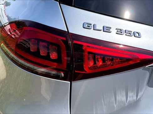 Used 2023 Mercedes-Benz GLE 350 4MATIC image 32