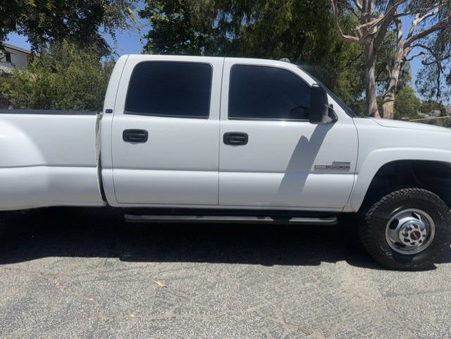 Used 2006 GMC Sierra 3500 SLT w/ Heavy-Duty Power Package AWD/4WD image 11