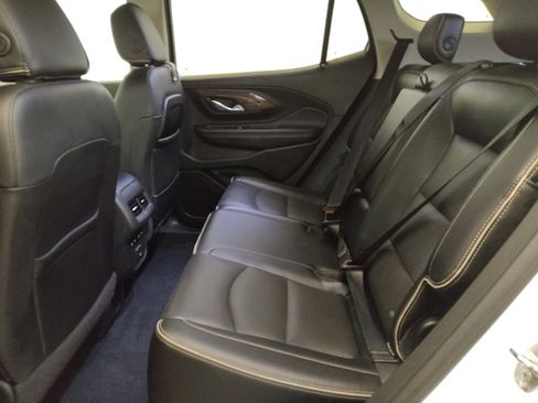 Used 2020 GMC Terrain Denali w/ Denali Premium Package FWD image 18