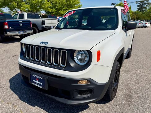 Used 2018 Jeep Renegade Sport w/ Power & Air Group AWD/4WD image 1