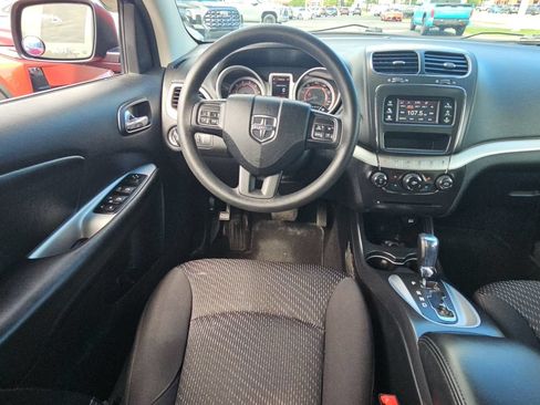 Used 2012 Dodge Journey SXT w/ Popular Equipment Group FWD image 9