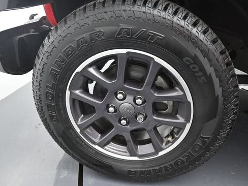 Used 2021 Jeep Gladiator Overland w/ Popular Equipment Package AWD/4WD image 41
