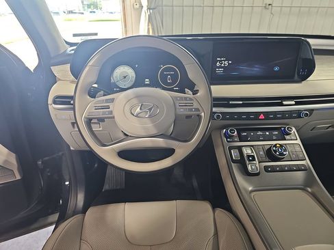 Used 2024 Hyundai Palisade Calligraphy AWD/4WD image 17