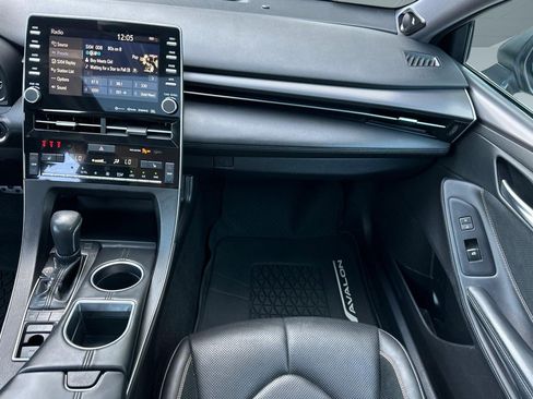 Used 2019 Toyota Avalon XSE w/ Carpet Mat Package image 27