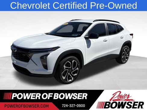 Certified 2024 Chevrolet Trax RS w/ Driver Confidence Package image 1