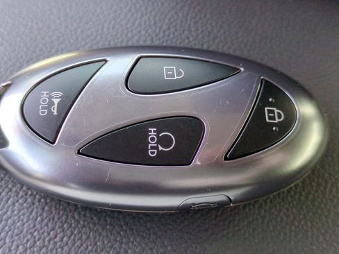 New 2025 Hyundai Elantra Blue image 30