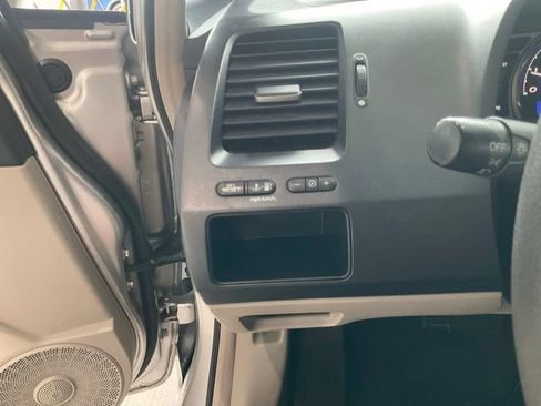 Used 2007 Honda Civic Hybrid Sedan image 7