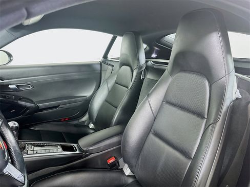Used 2017 Porsche 718 Cayman S image 7