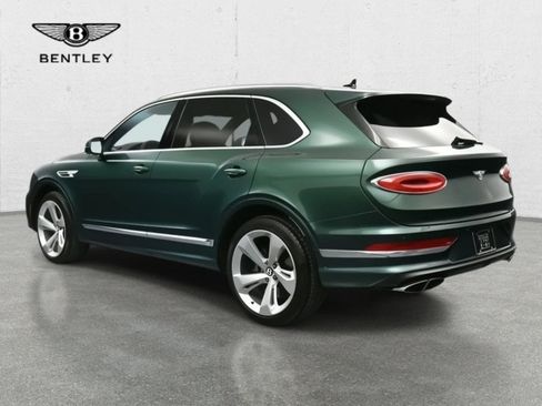 Certified 2023 Bentley Bentayga AWD/4WD image 3