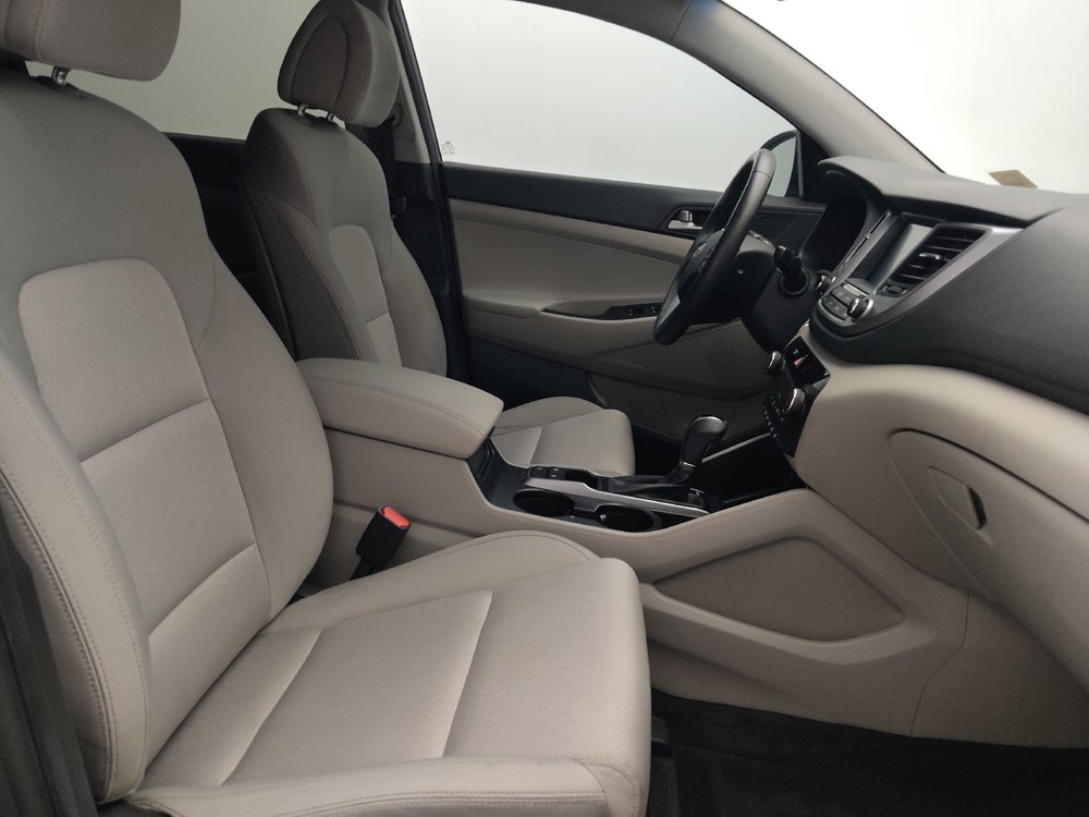 Used 2018 Hyundai Tucson Value w/ Cargo Package FWD image 21