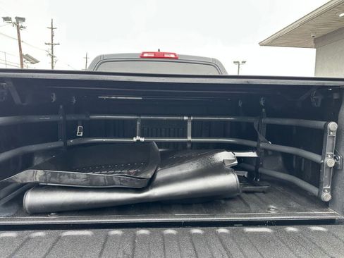 Used 2020 Toyota Tundra Platinum image 33