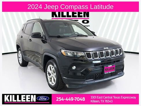 Used 2024 Jeep Compass Latitude image 1