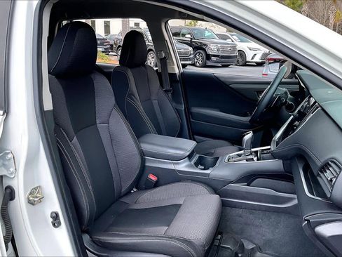 Used 2020 Subaru Outback Premium w/ Popular Package #1 image 9