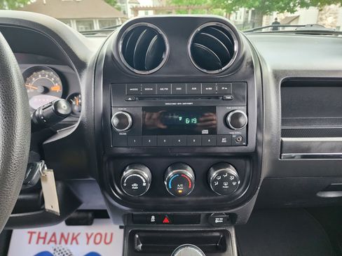 Used 2015 Jeep Patriot Sport w/ Power Value Group FWD image 26