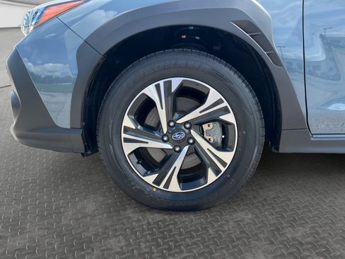 Used 2024 Subaru Crosstrek 2.0i Premium AWD/4WD image 14