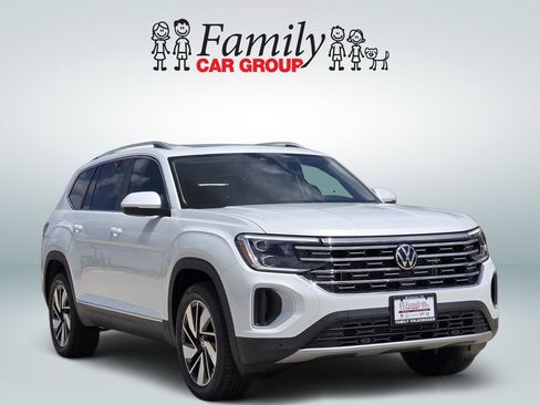 New 2026 Volkswagen Atlas SEL AWD/4WD image 2