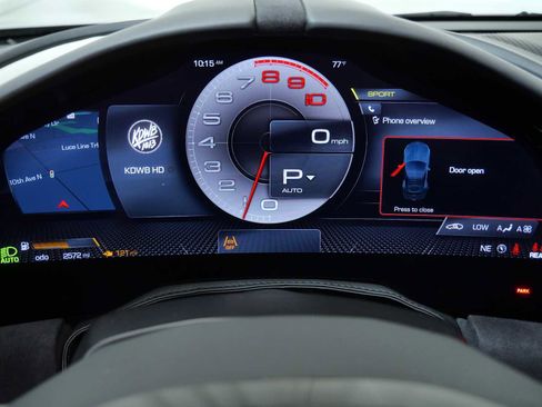 Certified 2024 Ferrari Roma Spider RWD image 30