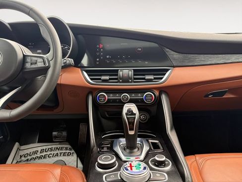 Used 2020 Alfa Romeo Giulia AWD w/ Cold Weather Package image 11